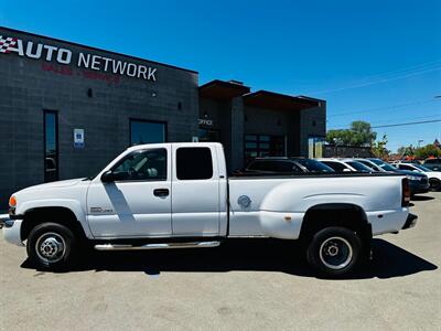 2005 GMC Sierra 3500 SLT 4dr Extended Cab   - Photo 6 - Reno, NV 89502