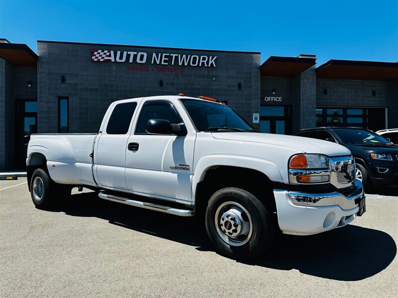 2005 GMC Sierra 3500 SLT 4dr Extended Cab  