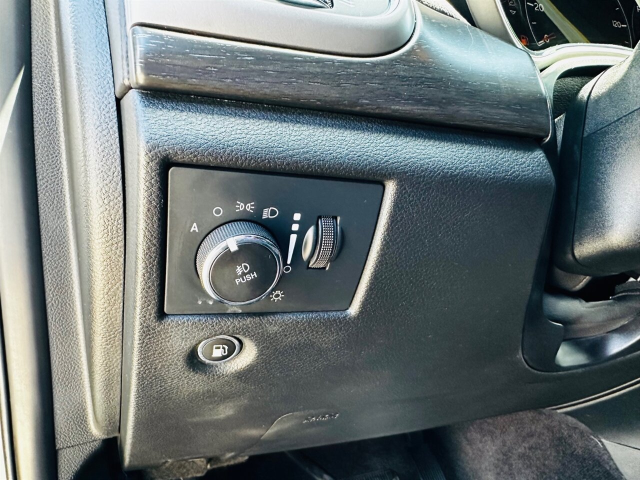 2018 Jeep Grand Cherokee Laredo - Photo 25 - Reno, NV 89502