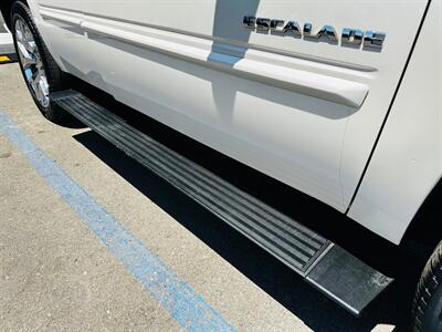 2013 Cadillac Escalade Premium   - Photo 10 - Reno, NV 89502