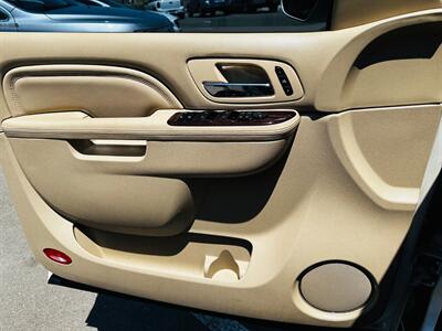 2013 Cadillac Escalade Premium   - Photo 27 - Reno, NV 89502