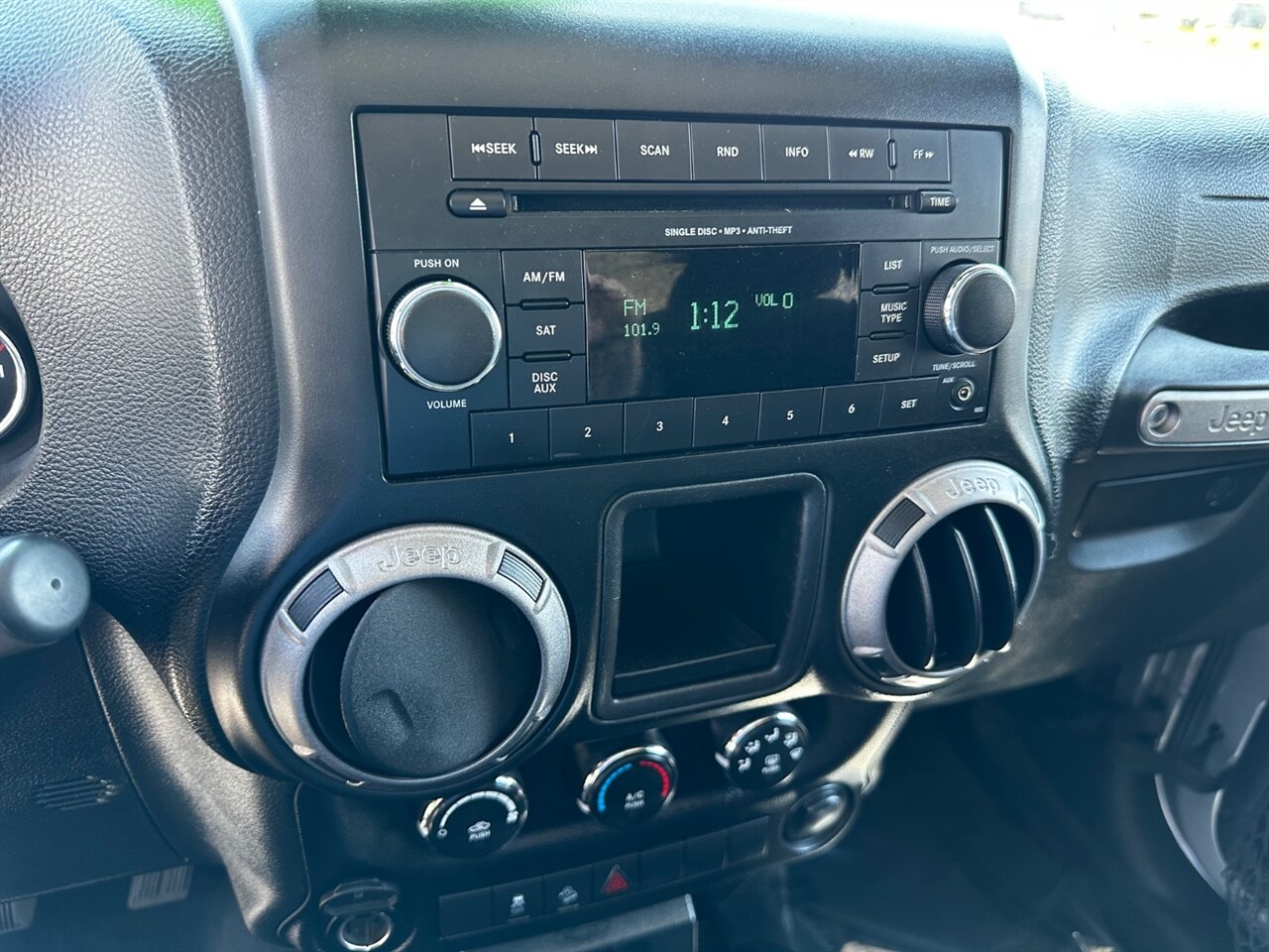 2015 Jeep Wrangler Sport - Photo 23 - Reno, NV 89502