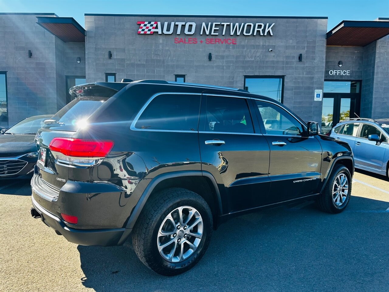 2015 Jeep Grand Cherokee Limited   - Photo 3 - Reno, NV 89502