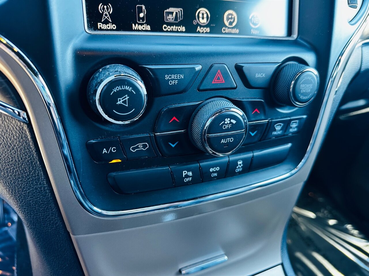 2015 Jeep Grand Cherokee Limited   - Photo 19 - Reno, NV 89502