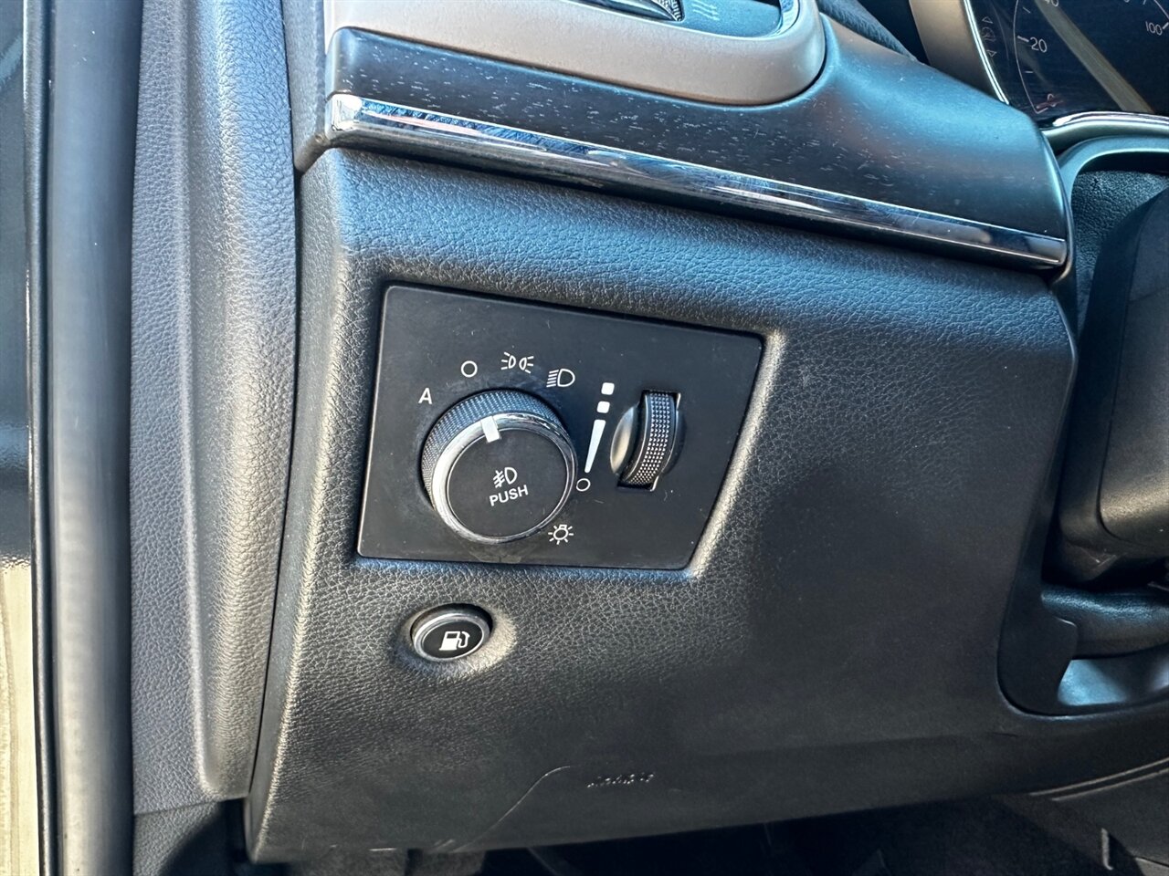 2015 Jeep Grand Cherokee Limited   - Photo 26 - Reno, NV 89502