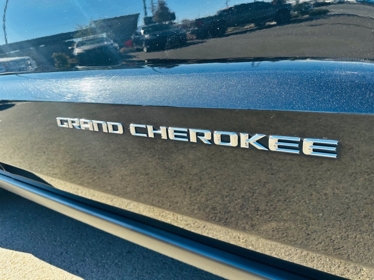 2015 Jeep Grand Cherokee Limited   - Photo 11 - Reno, NV 89502