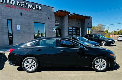 2020 Chevrolet Malibu LT   - Photo 2 - Reno, NV 89502