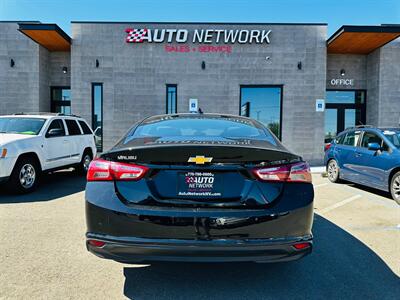 2020 Chevrolet Malibu LT   - Photo 8 - Reno, NV 89502