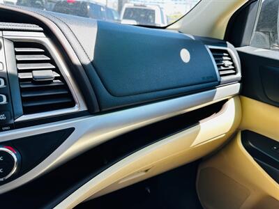 2014 Toyota Highlander XLE   - Photo 24 - Reno, NV 89502