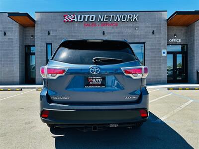 2014 Toyota Highlander XLE   - Photo 8 - Reno, NV 89502
