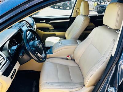 2014 Toyota Highlander XLE   - Photo 14 - Reno, NV 89502