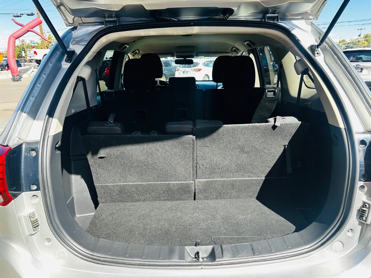 2020 Mitsubishi Outlander SE - Photo 10 - Reno, NV 89502