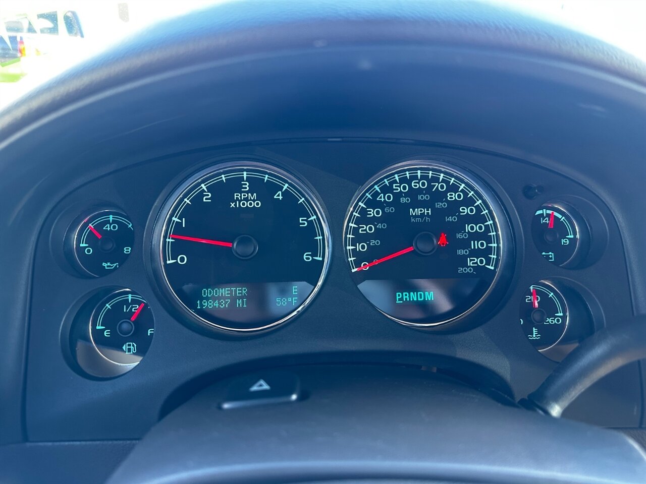 2013 GMC Yukon XL Denali - Photo 23 - Reno, NV 89502