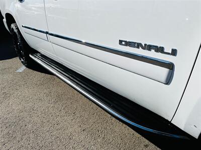 2013 GMC Yukon XL Denali - Photo 12 - Reno, NV 89502