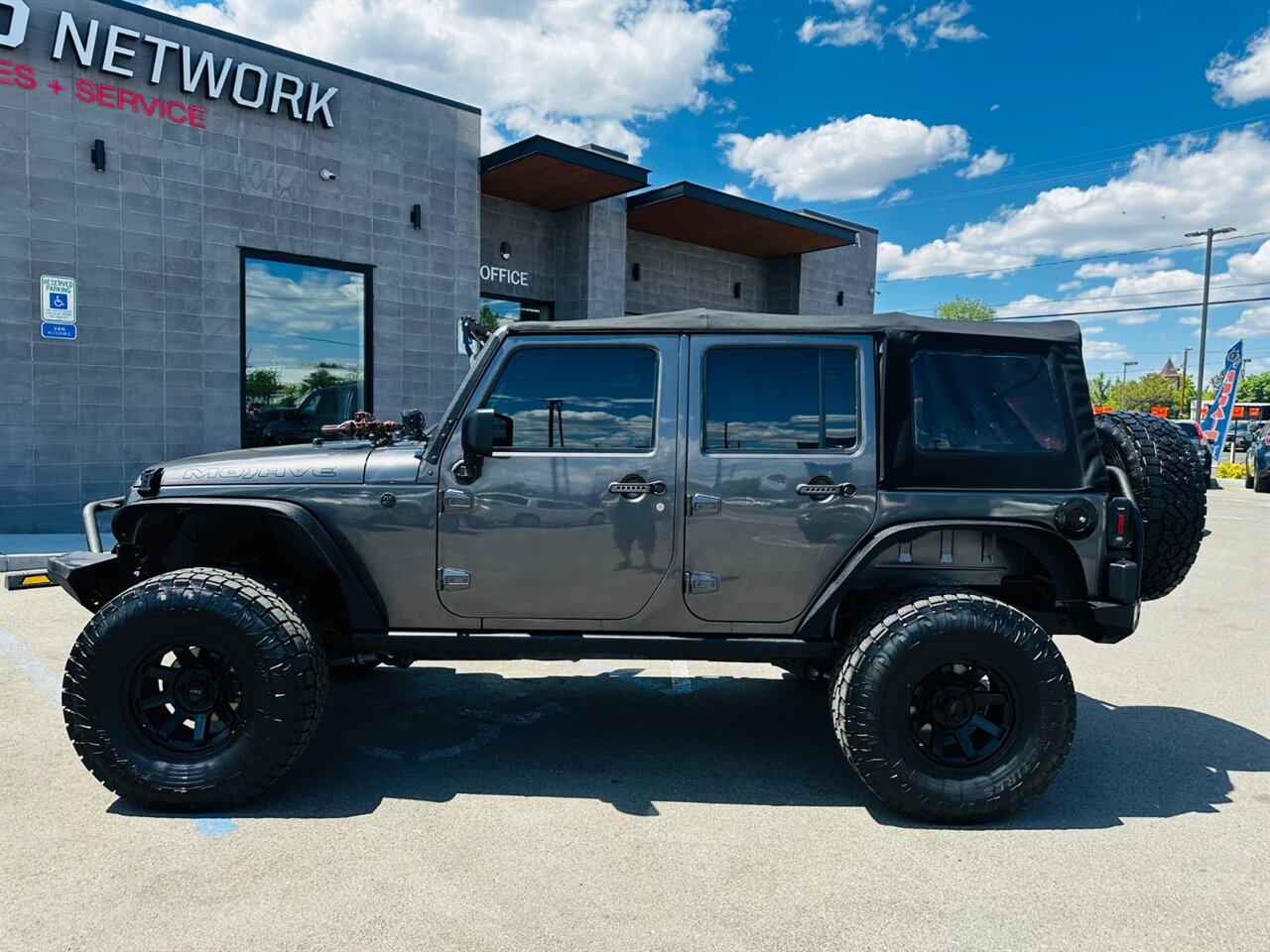 2018 Jeep Wrangler JK Unlimited Sport - Photo 6 - Reno, NV 89502