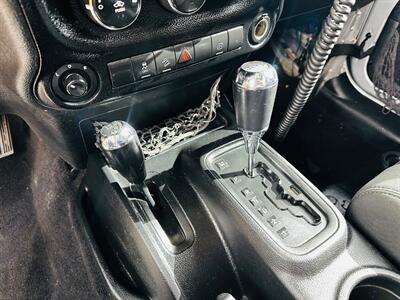 2011 Jeep Wrangler Unlimited Rubicon   - Photo 21 - Reno, NV 89502