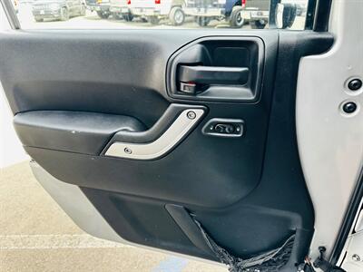 2011 Jeep Wrangler Unlimited Rubicon   - Photo 31 - Reno, NV 89502