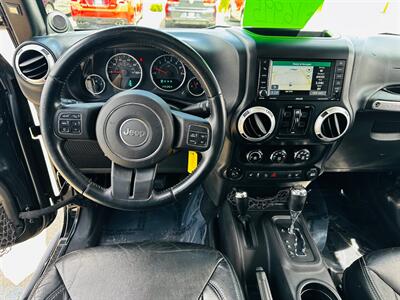 2013 Jeep Wrangler Unlimited Rubicon   - Photo 18 - Reno, NV 89502