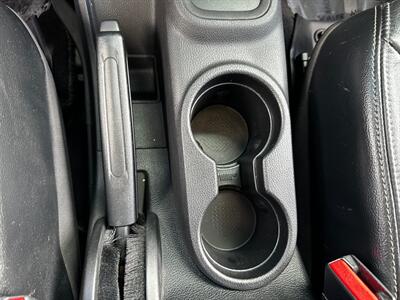 2013 Jeep Wrangler Unlimited Rubicon   - Photo 27 - Reno, NV 89502
