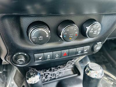2013 Jeep Wrangler Unlimited Rubicon   - Photo 20 - Reno, NV 89502