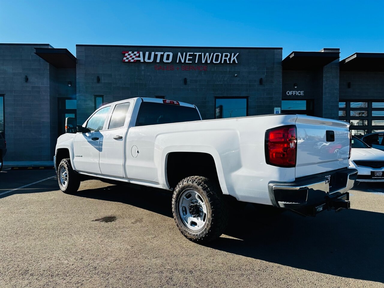 2018 Chevrolet Silverado 2500HD Work Truck photo 7