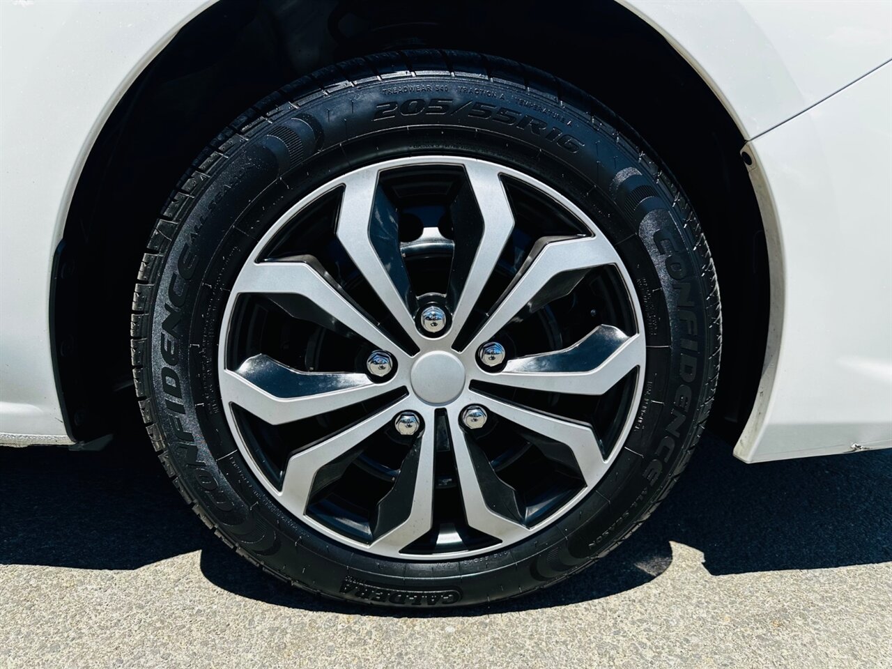 2020 Subaru Impreza - Photo 7 - Reno, NV 89502