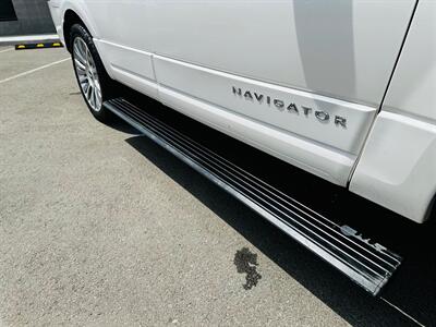 2017 Lincoln Navigator Reserve   - Photo 11 - Reno, NV 89502