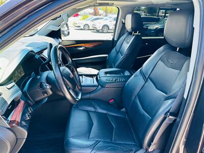 2015 Cadillac Escalade Luxury   - Photo 14 - Reno, NV 89502