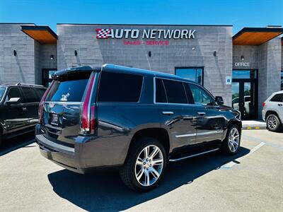 2015 Cadillac Escalade Luxury   - Photo 3 - Reno, NV 89502