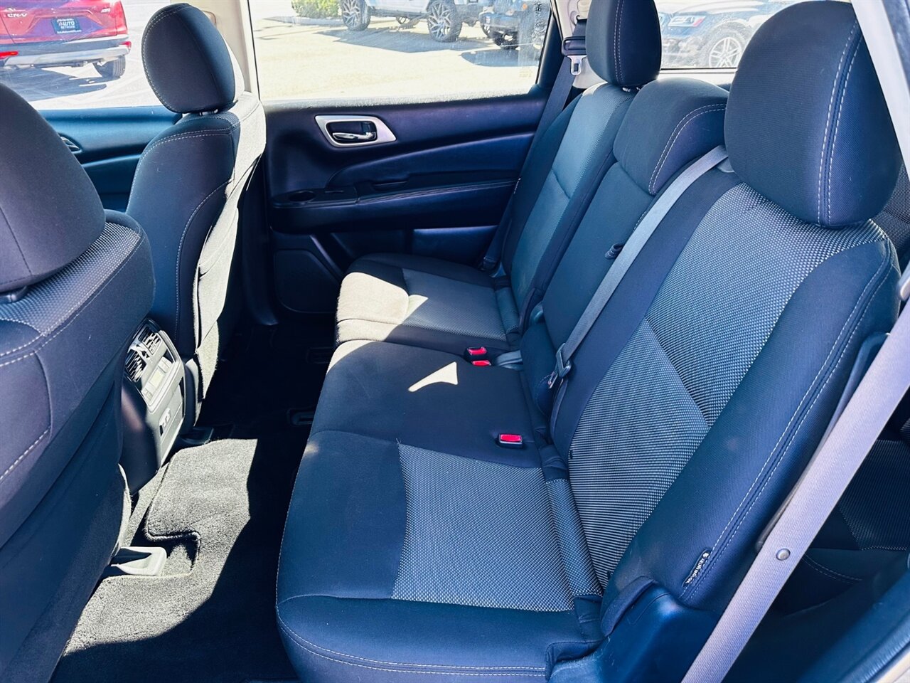 2020 Nissan Pathfinder S - Photo 13 - Reno, NV 89502