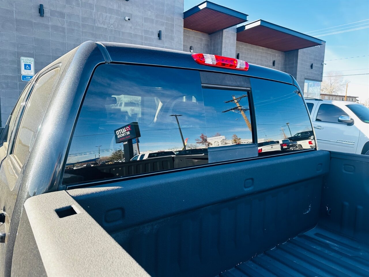 2009 GMC Sierra 1500 SLE - Photo 6 - Reno, NV 89502