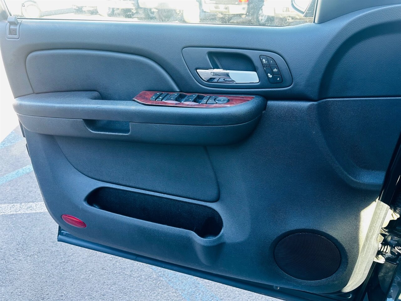 2009 GMC Sierra 1500 SLE - Photo 25 - Reno, NV 89502