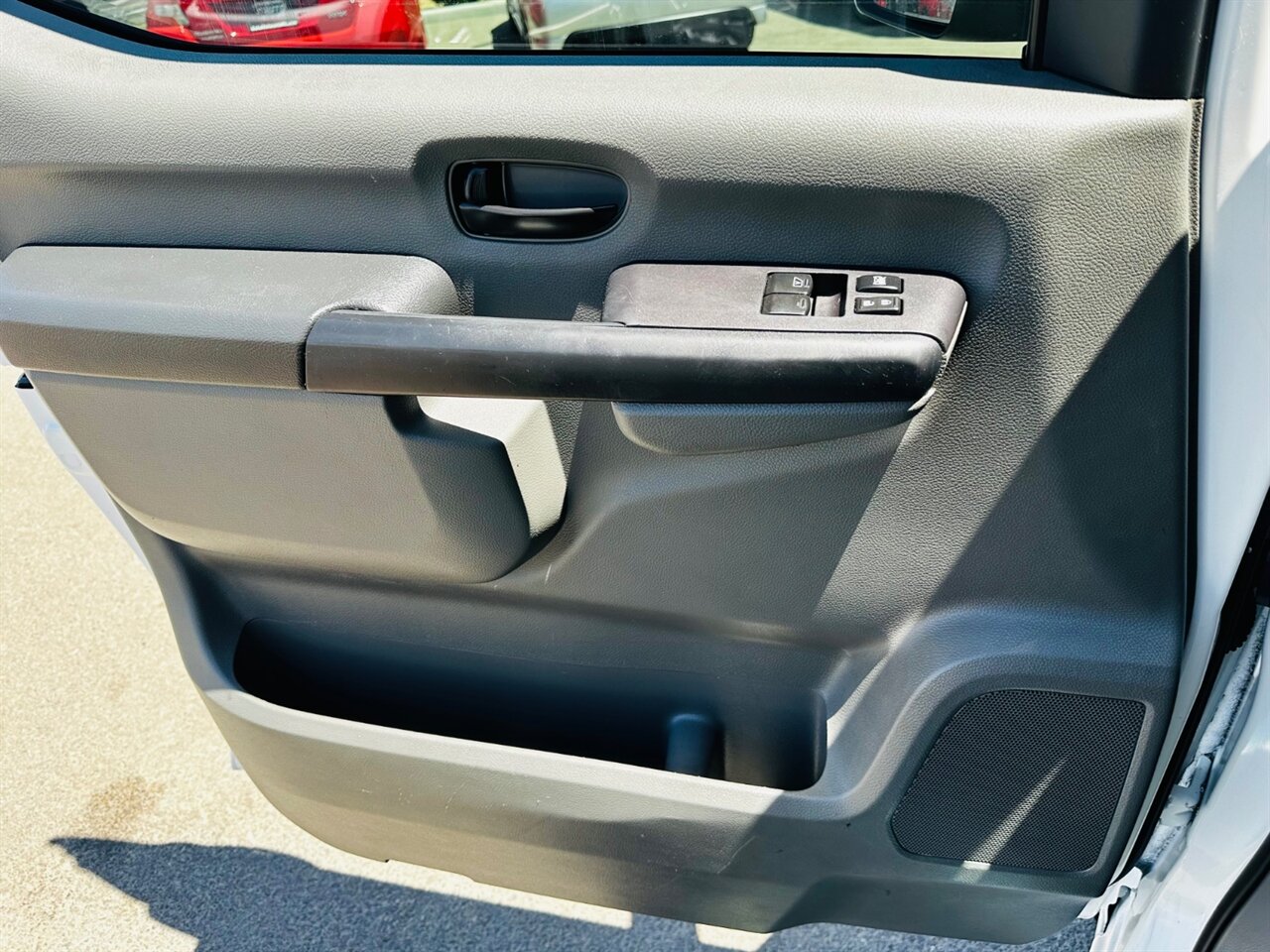 2019 Nissan NV 1500 S - Photo 24 - Reno, NV 89502
