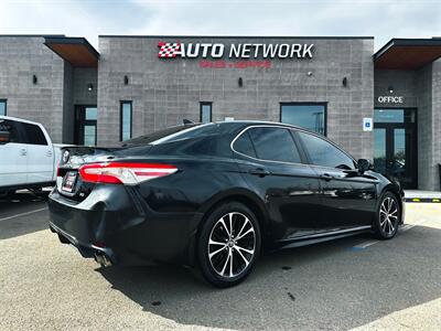2020 Toyota Camry SE   - Photo 3 - Reno, NV 89502