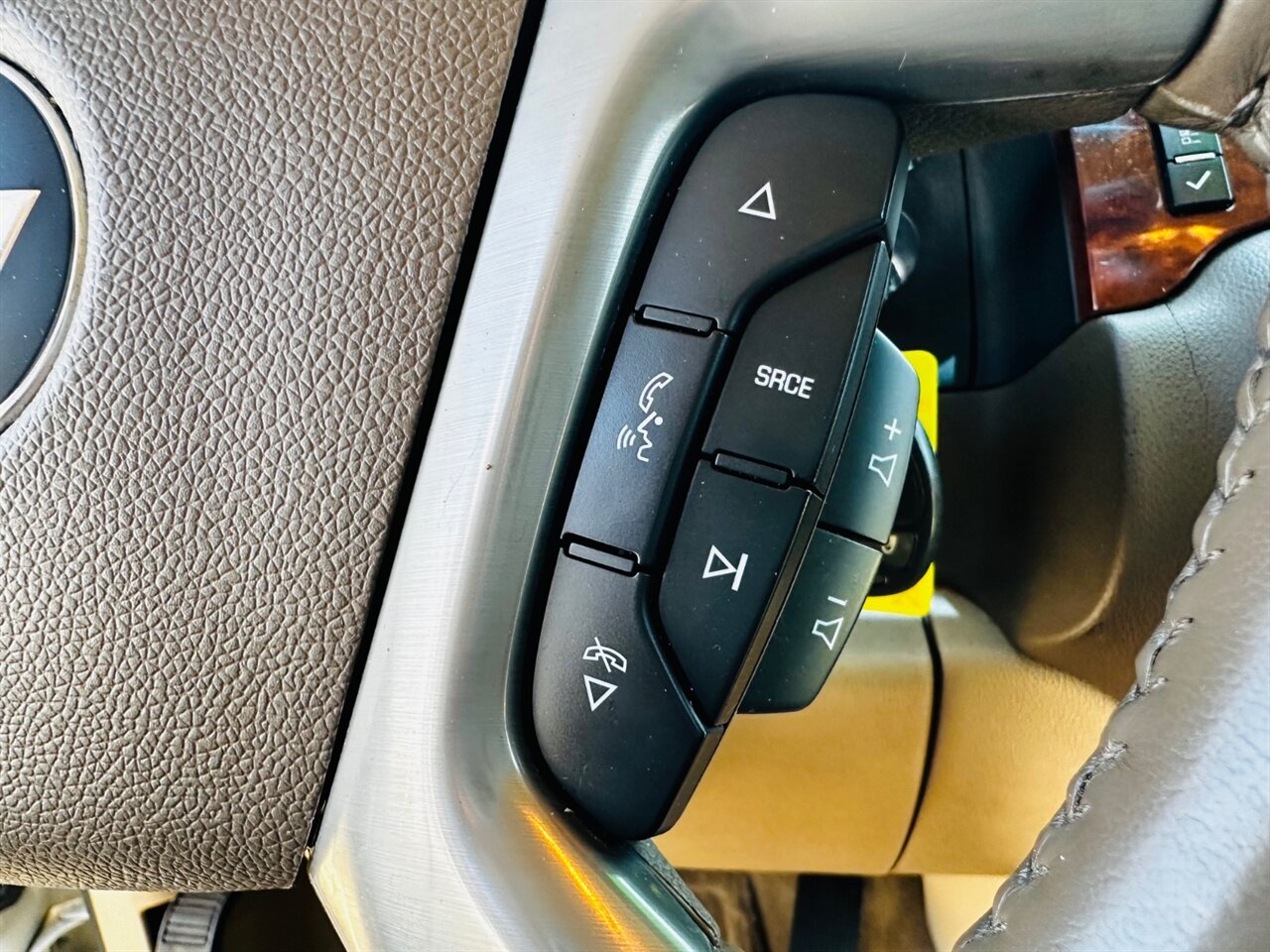 2012 Chevrolet Suburban LTZ - Photo 33 - Reno, NV 89502