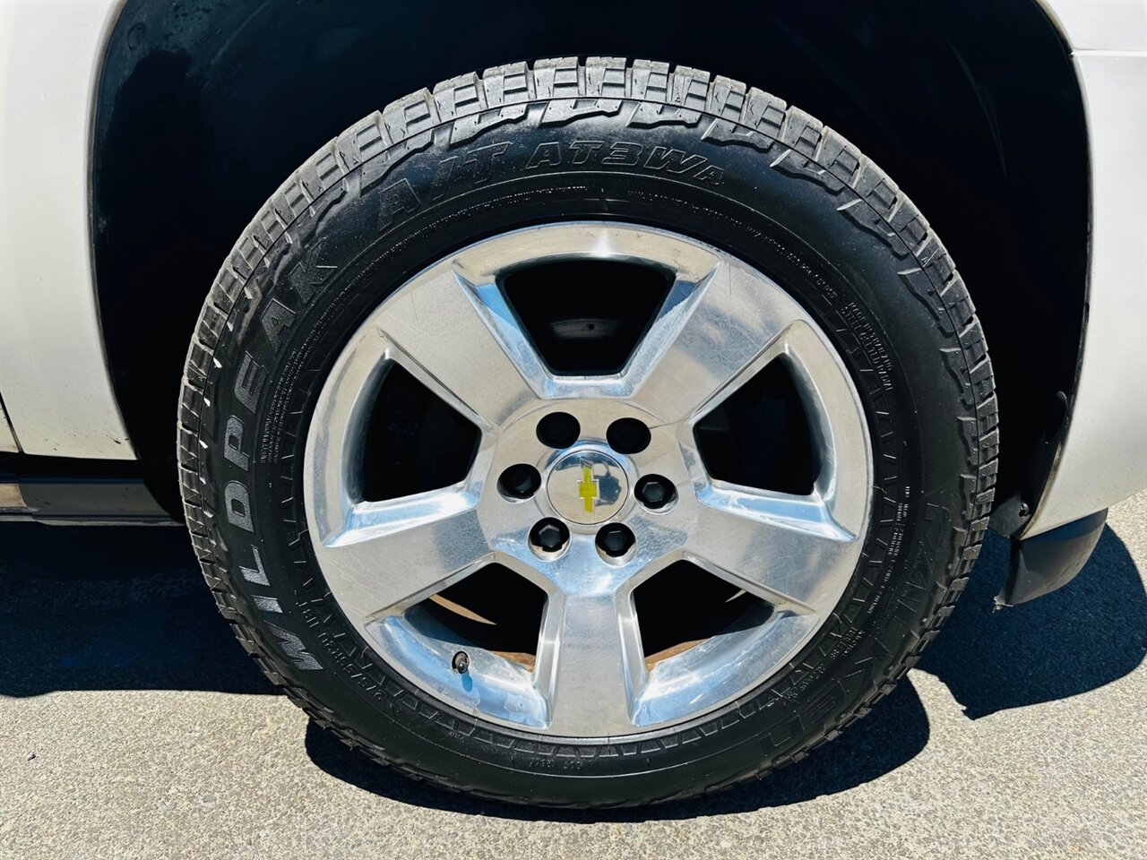 2012 Chevrolet Suburban LTZ - Photo 12 - Reno, NV 89502
