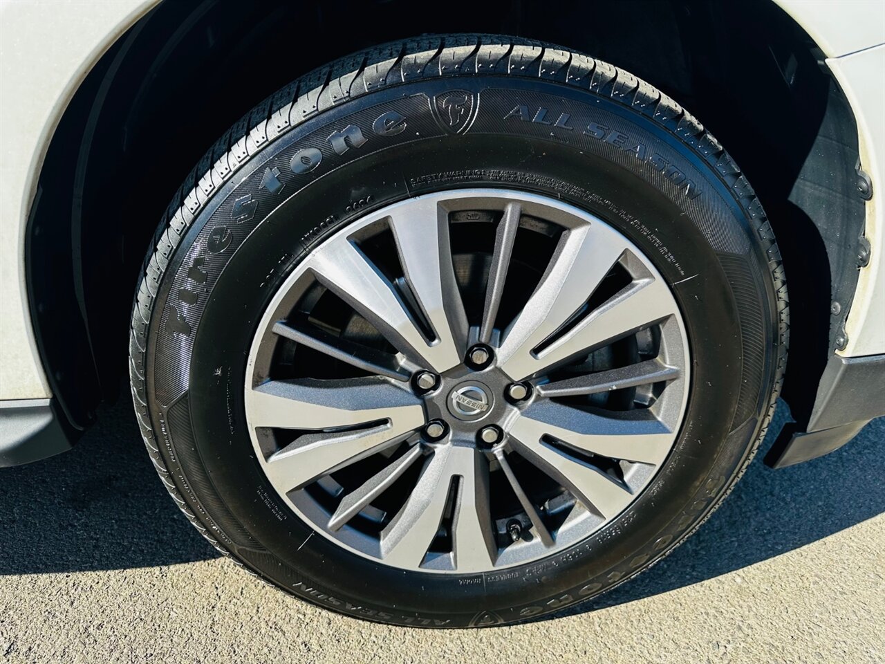 2018 Nissan Pathfinder SV - Photo 10 - Reno, NV 89502