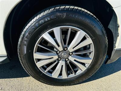 2018 Nissan Pathfinder SV - Photo 10 - Reno, NV 89502