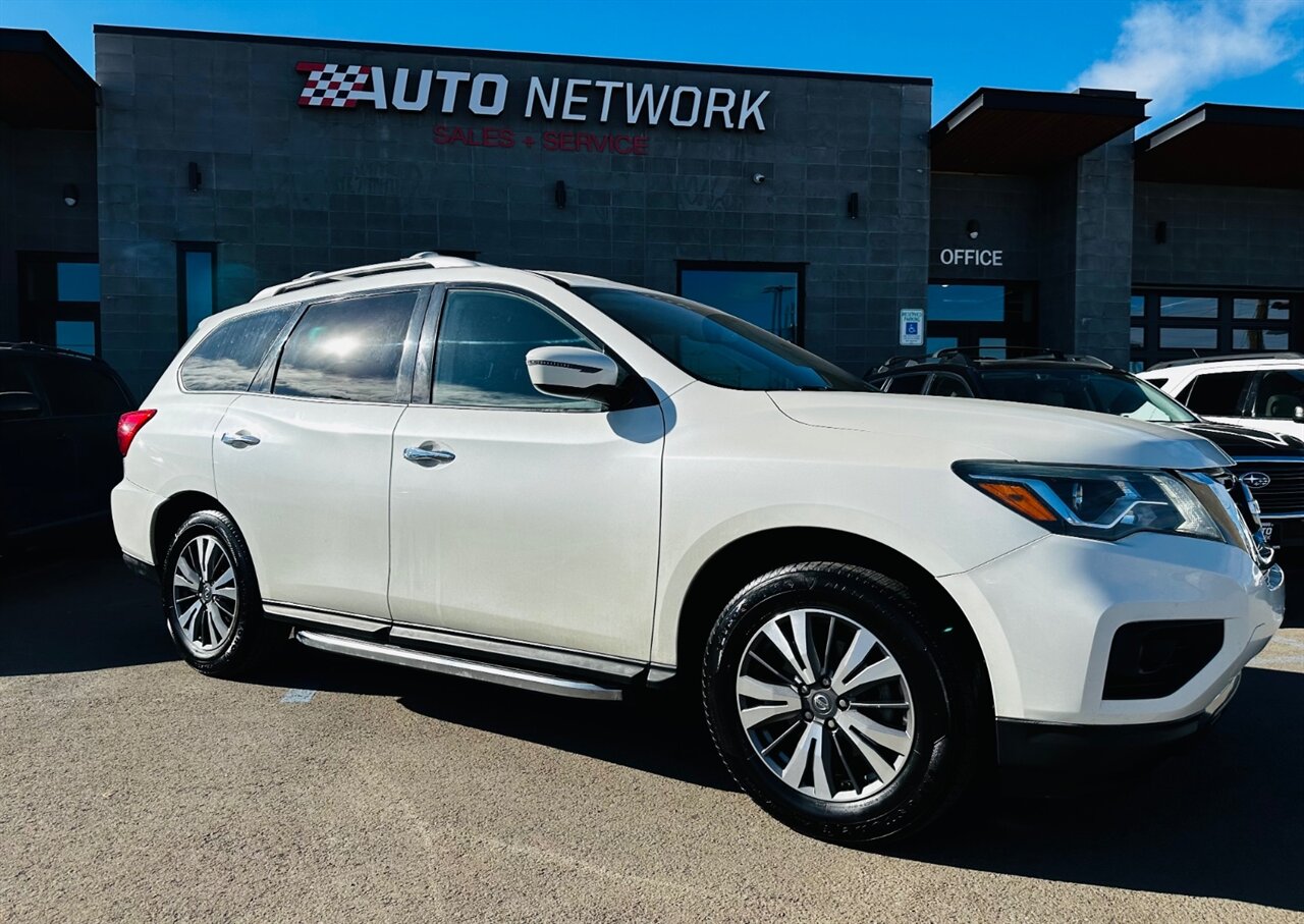2018 Nissan Pathfinder SV   - Photo 1 - Reno, NV 89502