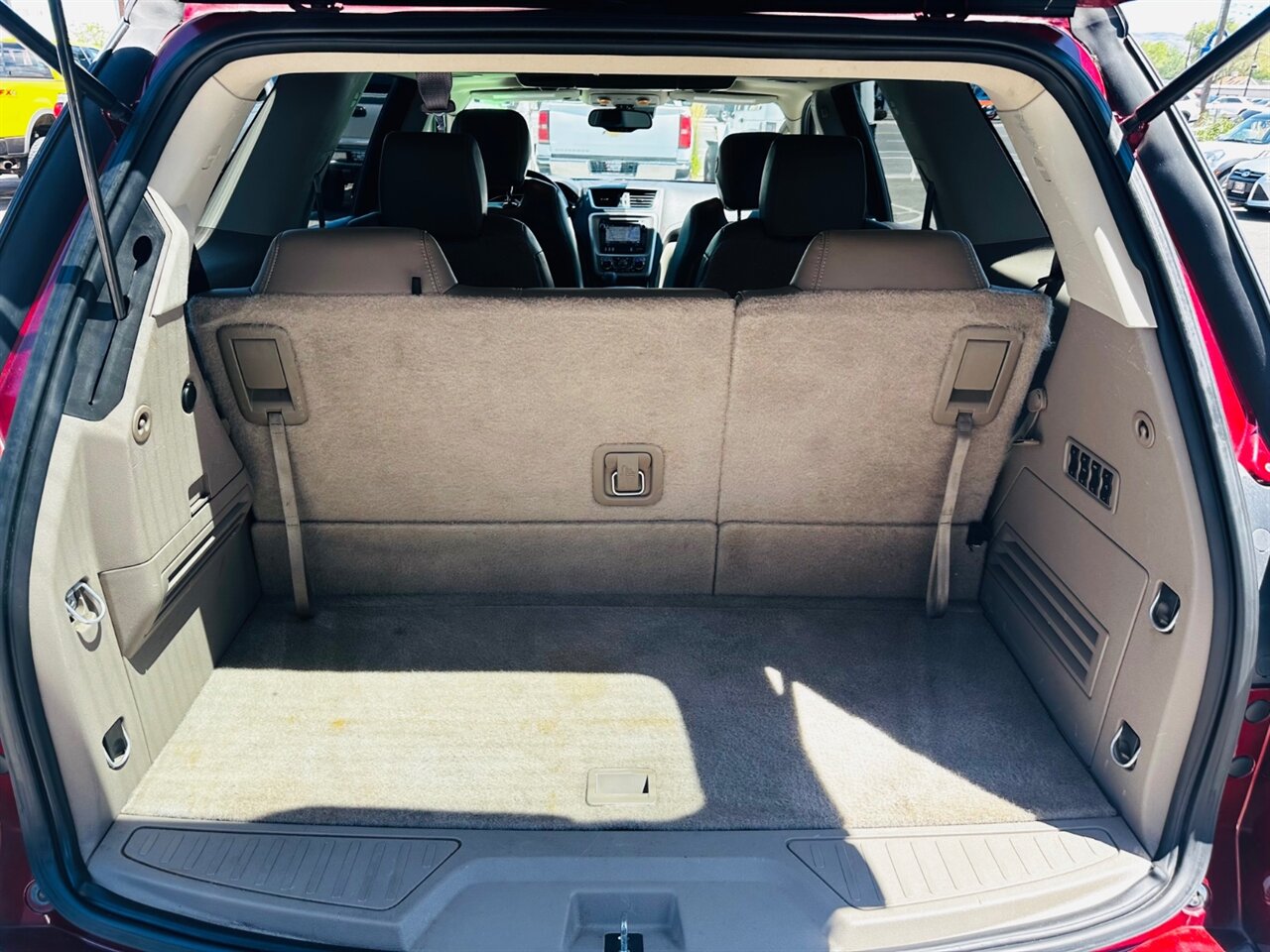 2015 GMC Acadia Denali - Photo 13 - Reno, NV 89502