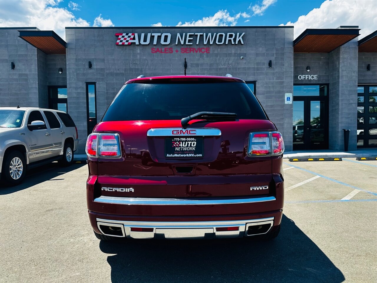 2015 GMC Acadia Denali - Photo 8 - Reno, NV 89502