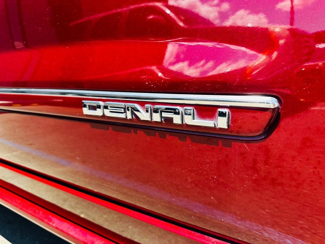 2015 GMC Acadia Denali - Photo 11 - Reno, NV 89502