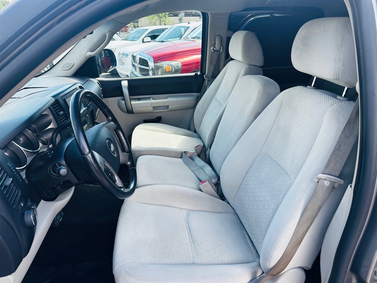 2007 Chevrolet Silverado 1500 LT1 4dr Crew Cab - Photo 14 - Reno, NV 89502