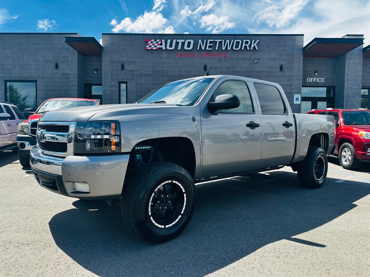 2007 Chevrolet Silverado 1500 LT1 4dr Crew Cab - Photo 5 - Reno, NV 89502