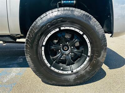 2007 Chevrolet Silverado 1500 LT1 4dr Crew Cab - Photo 12 - Reno, NV 89502
