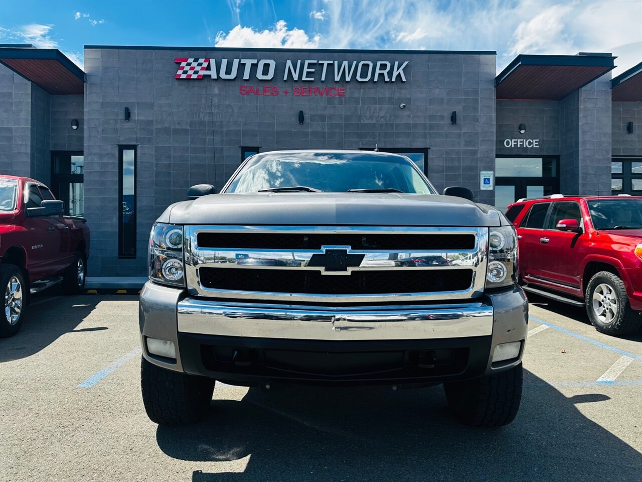 2007 Chevrolet Silverado 1500 LT1 4dr Crew Cab - Photo 4 - Reno, NV 89502