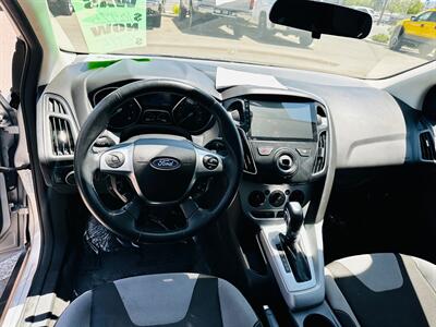 2012 Ford Focus SE   - Photo 17 - Reno, NV 89502