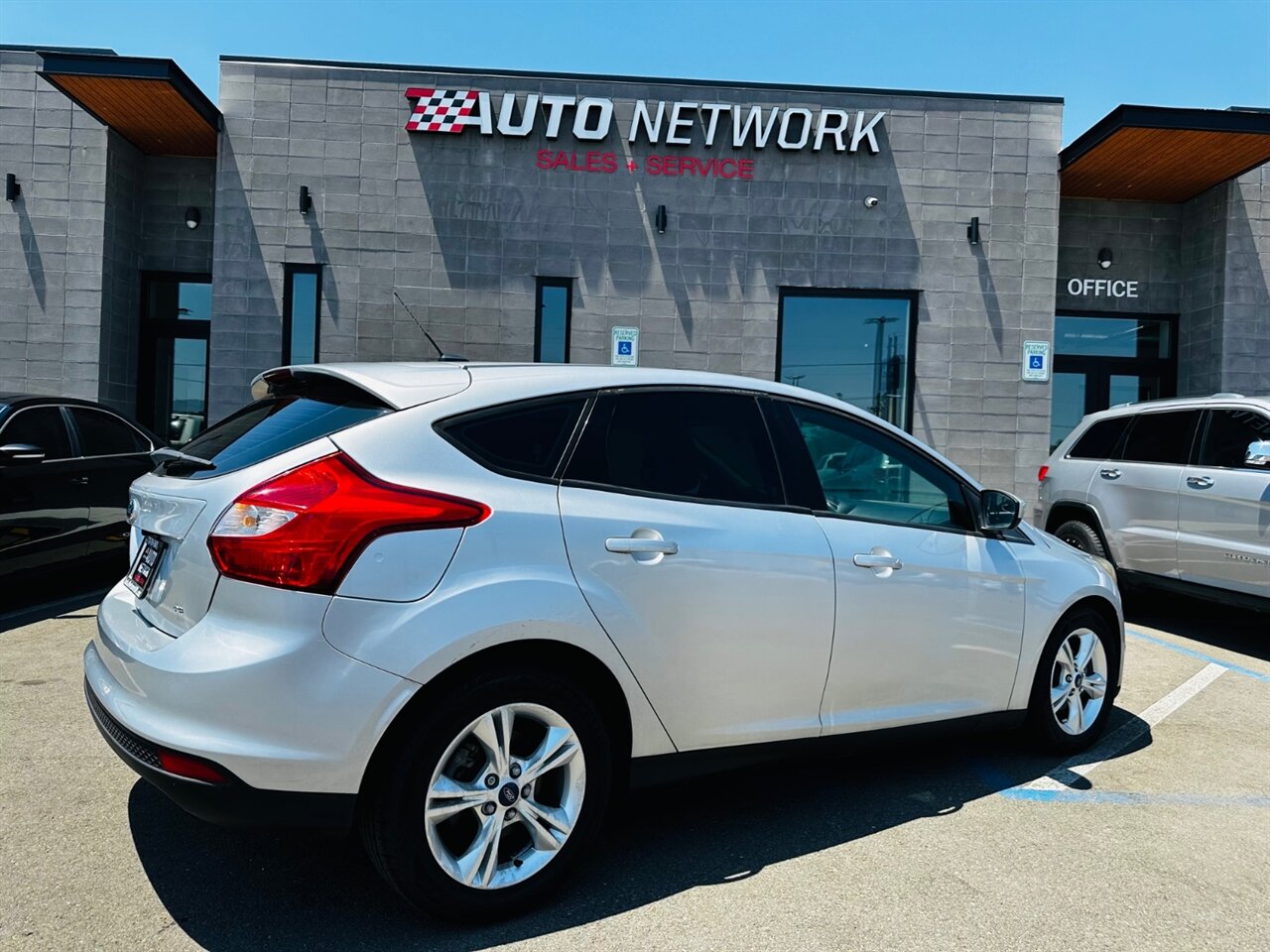2012 Ford Focus SE - Photo 3 - Reno, NV 89502