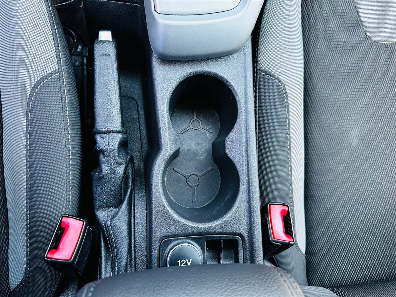 2012 Ford Focus SE - Photo 22 - Reno, NV 89502