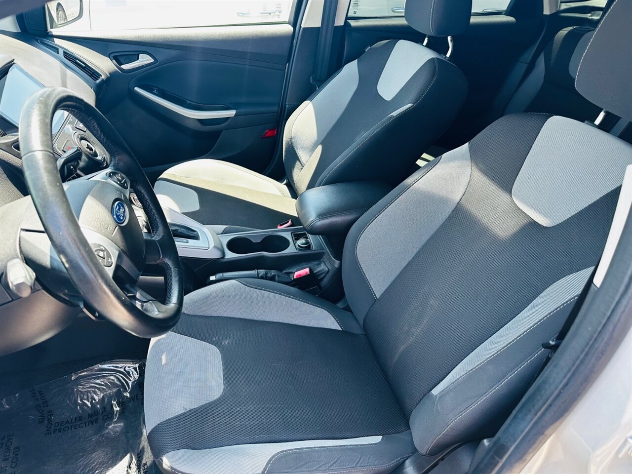2012 Ford Focus SE - Photo 15 - Reno, NV 89502